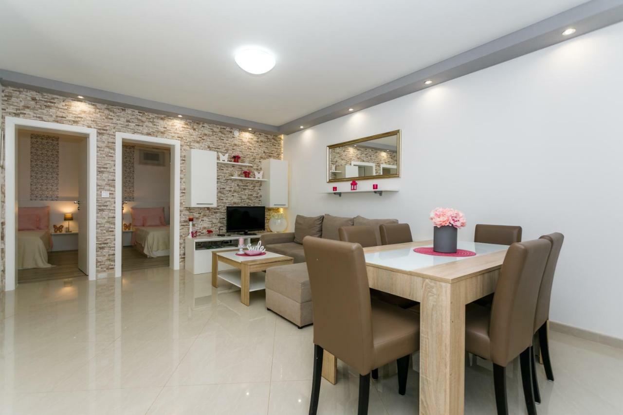 Apartmani Brajutovci 26 Kornić Zewnętrze zdjęcie